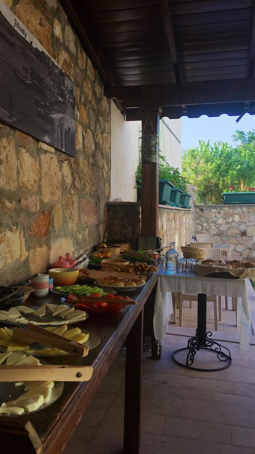 Hayriye Hanim Ege Ayvalik Bagian luar foto