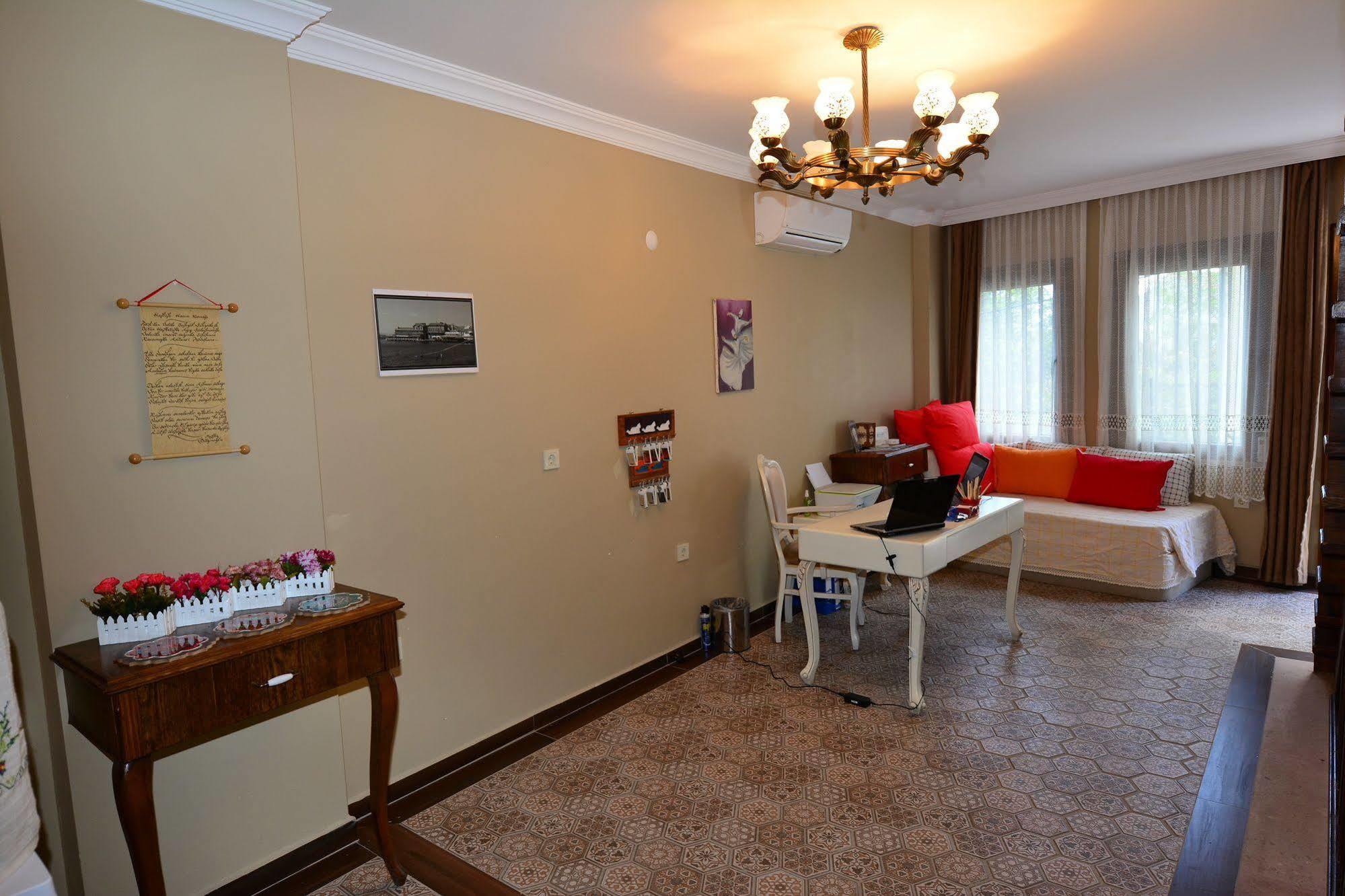 Hayriye Hanim Ege Ayvalik Bagian luar foto